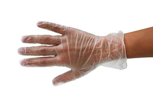 handschoenen bij het testen van de ontlasting op parasieten